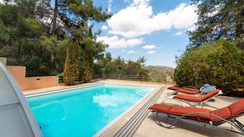 Villa | 5 bedrooms, soundproofing