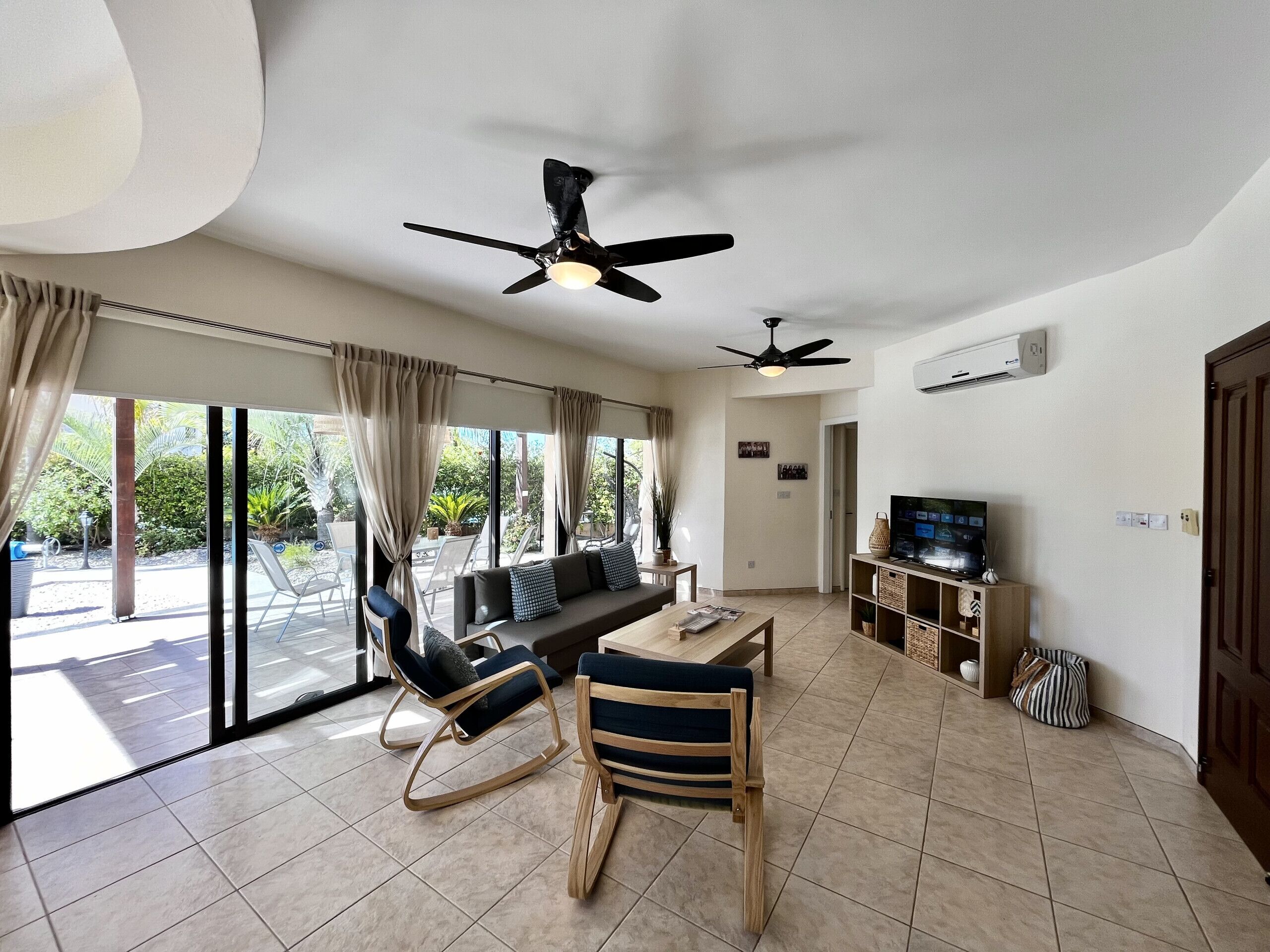 Villa | 3 bilik tidur, kalis bunyi 