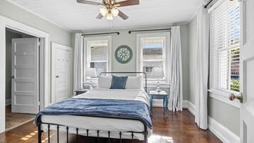 免费 WiFi、床单