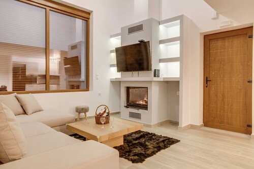 Villa Athina Stone & Snow