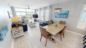 TV - Luxurious Beach/Pool View Jade East 150 (Destin)