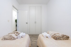 Spa - Apartment 'Bright  in Maracena' with Private Terrace, Wi-Fi and Air Conditioning (Granada)