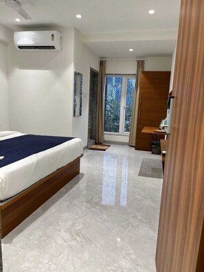 Room - HOTEL MANGALAM REGENCY (Indore)