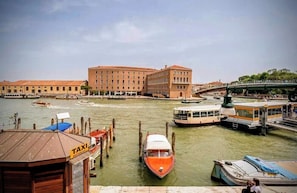 Basic Quadruple Room | Free WiFi - Ca Pisani Vista Canal Grande (Venice)