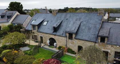 Embellie B&B – Guest Rooms with Shared Terrace, Garden & Wi-Fi