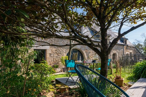 Bed and Breakfast „Embellie – Gästezimmer“ mit gemeinsamer Terrasse, Garten und WLAN