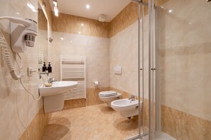 House - Ca di Malta Room 3 by Wonderful Italy (Venice)