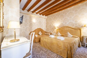 Apartment | 1 bedroom - Ca di Malta Room 2 by Wonderful Italy (Venice)