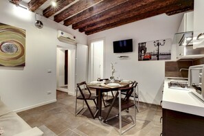 Apartment | 2 bedrooms - I Quattro Mori by Wonderful Italy (Venice)