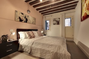 Apartment - I Quattro Mori by Wonderful Italy (Venice)