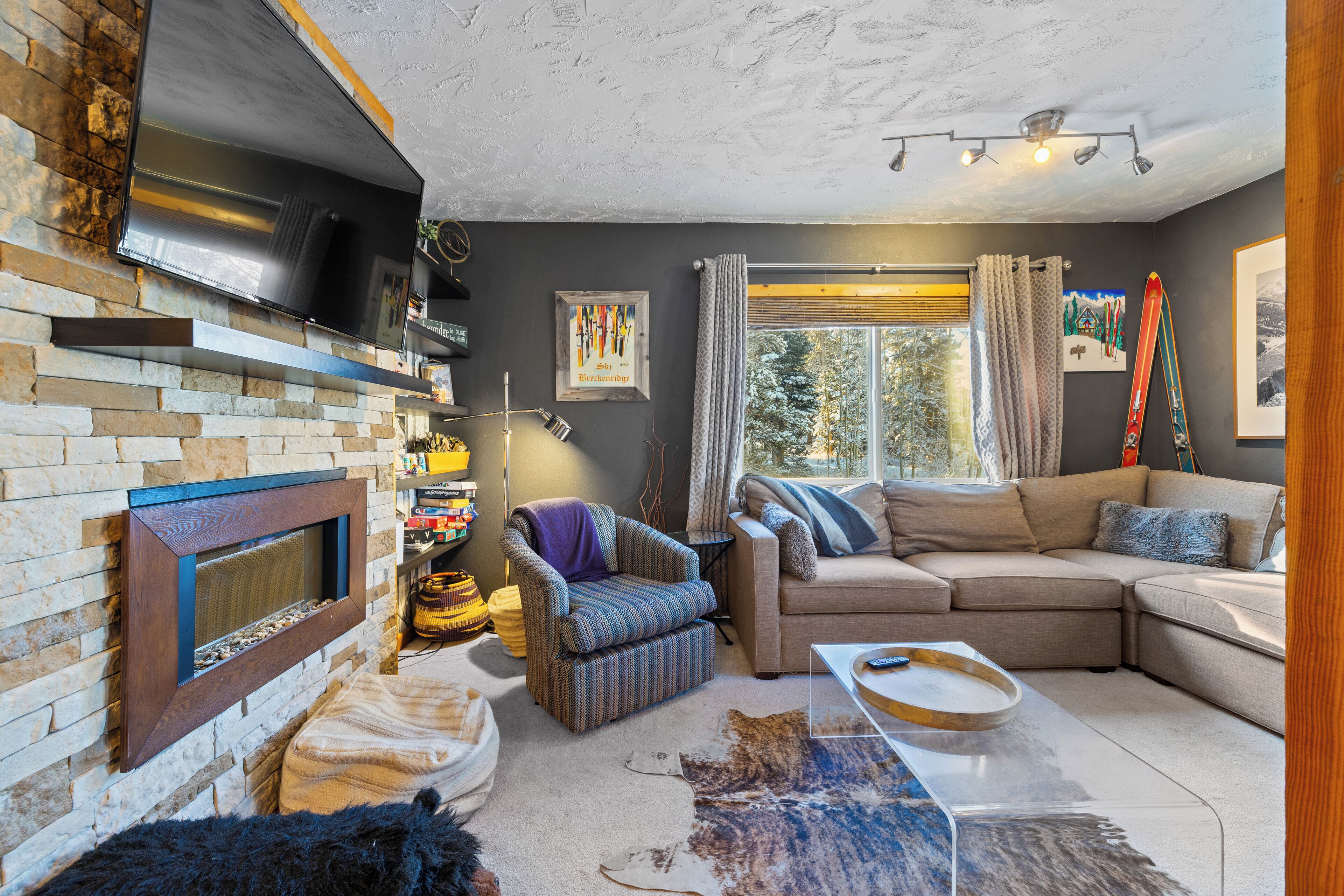 Smart-TV, Kamin