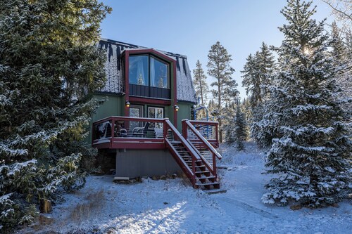Dog-friendly Cabin|Close to Gondola and Town|Views