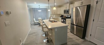 Charming 3-bedroom house in Harbour Landing, Regina