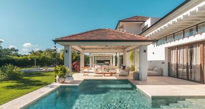 Bungallow 3BR with pool and patio in Cap Cana