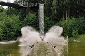 المنشأة من الخارج