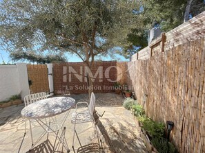 Outdoor dining - Ground floor with patio and bbq (Cambrils)