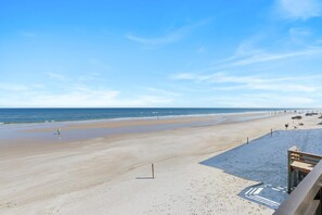 Condo, 1 Queen Bed with Sofa bed (Ocean Trillium 601) | Beach | On the beach - Ocean Trillium 601 (New Smyrna Beach)