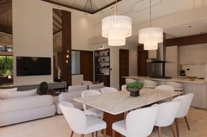 Apartment, Smoking | 3 bedrooms