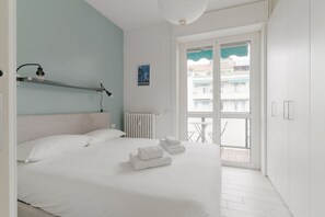 1 Schlafzimmer, Bügeleisen/Bügelbrett