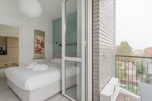 1 bedroom, iron/ironing board