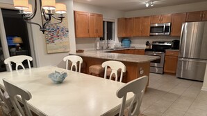 Unclassified image, 2 of 28, button - Spacious 5-bedroom house in adorable Bethany Beach with AC (Bethany Beach)