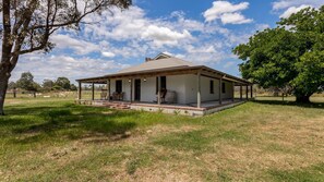 Exterior - Dublin House- Dardanup (Dardanup West)