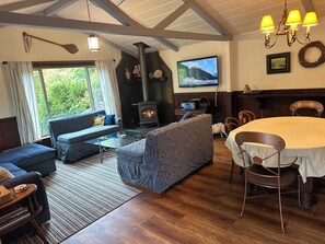 TV, fireplace - Sal's Beach Cottage Retreat (Fort Bragg)