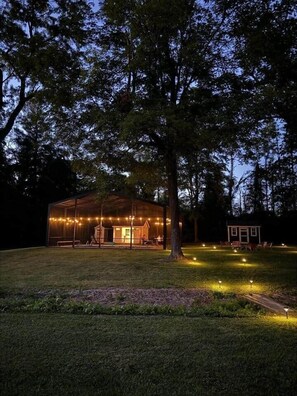 Property grounds - Charming Upstate Escape | Fire Pit & Starry Skies (Claverack-Red Mills)
