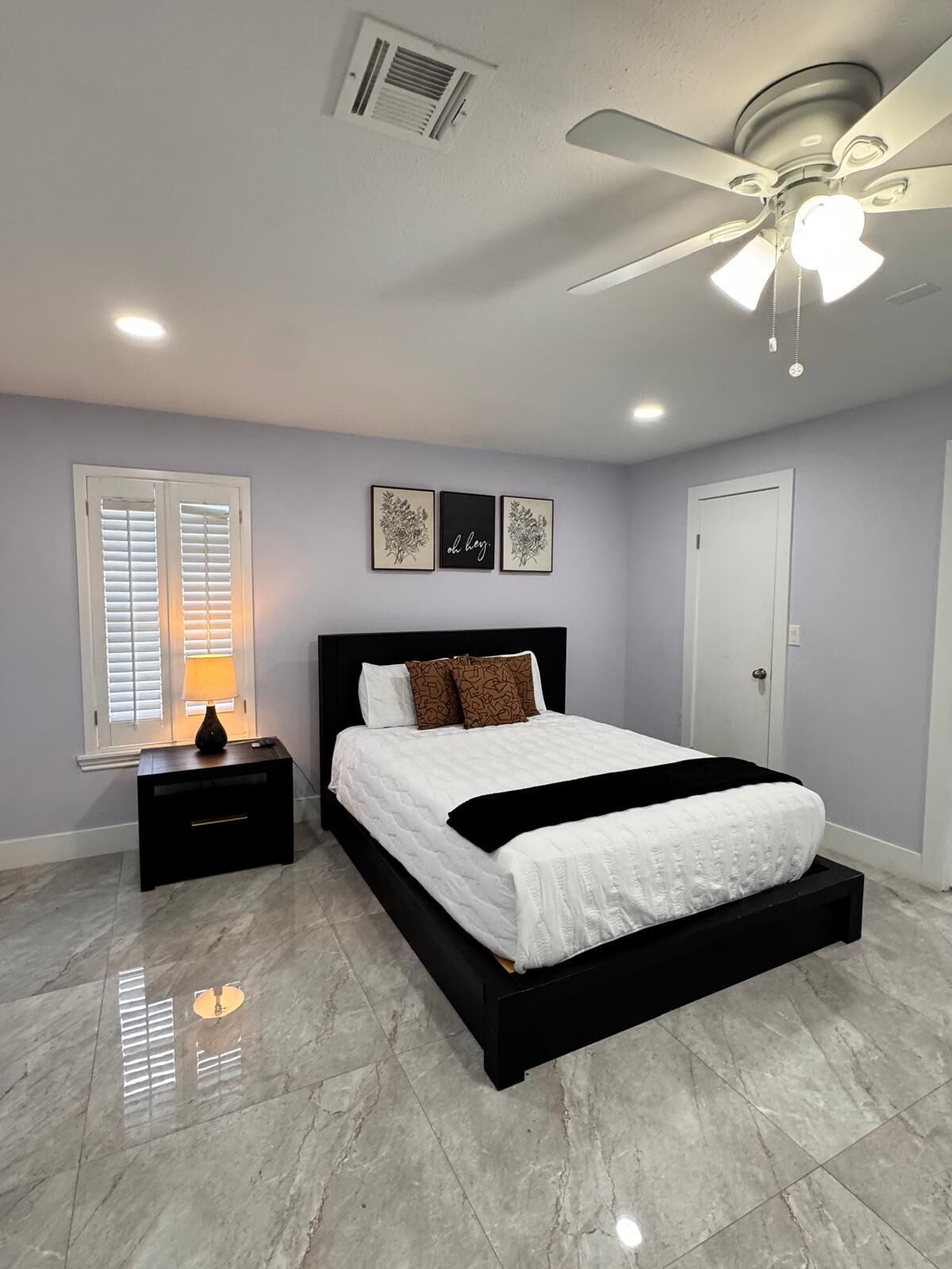 Bügeleisen/Bügelbrett, WLAN, Bettwäsche