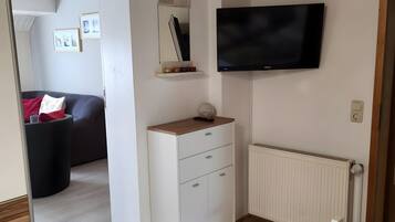 Fer et planche à repasser, Wi-Fi, draps fournis