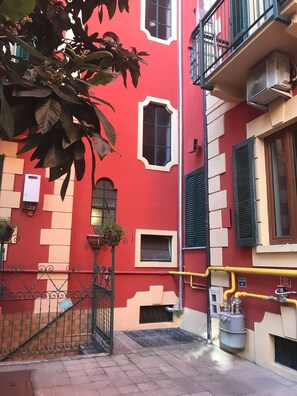 Exterior - Delightful apartment in downtown Milan (Milano)