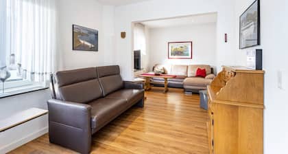 Knappstein Holiday Home with Shared Terrace, Garden and Wi-Fi