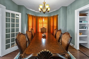 Dining - Victorian Home in Pen Yan ~ 1 Mi to Keuka Lake! (Penn Yan)
