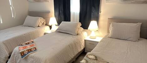 Accès Internet, draps fournis