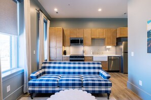 Televisión, chimenea