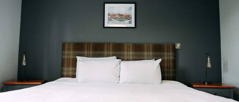 Iron/ironing board, free WiFi