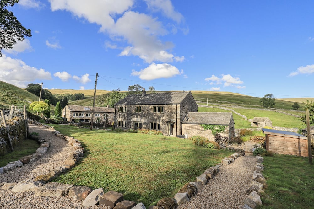 Hallbeck - Arncliffe