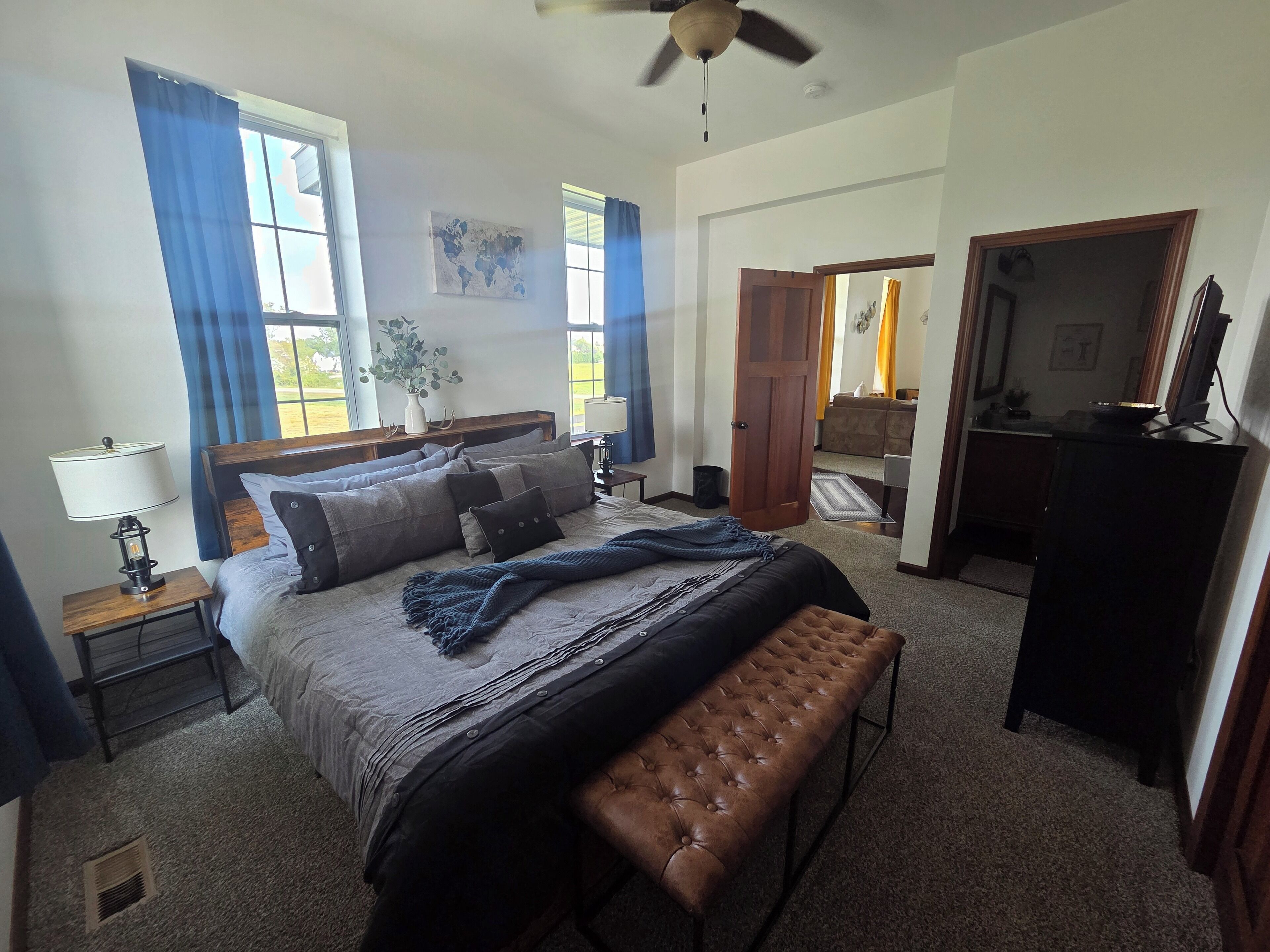 アイロン / アイロン台、WiFi、ベッドシーツ