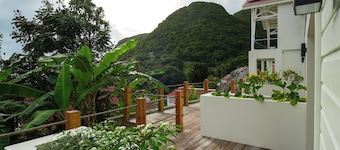 Scenery Hotel Saba