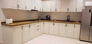 Private kitchen - The quiet apartment at dammam corniche (Dammam)