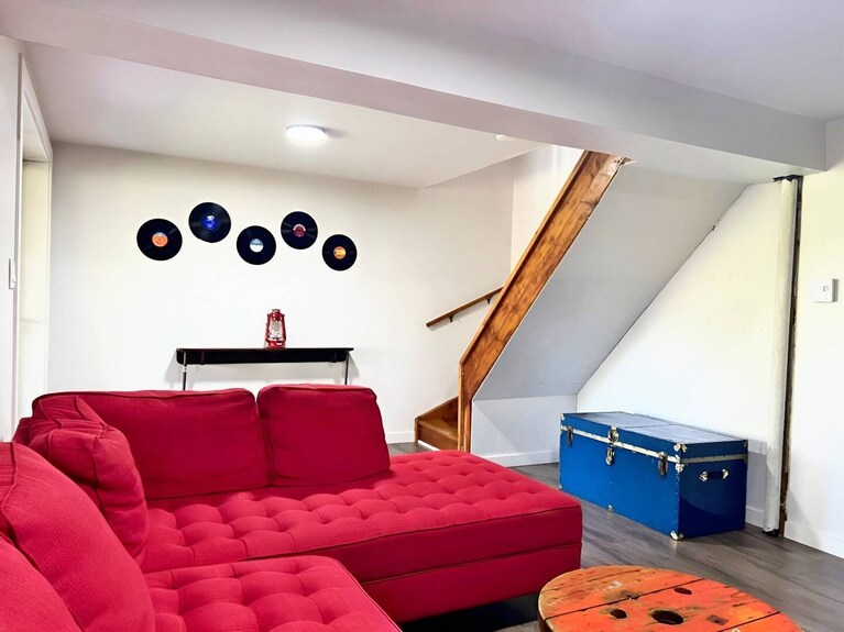 Waterfront With Spa | Le Retro - Quebec