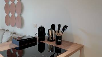 Appartement Deluxe, vue jardin | Rideaux occultants, chambres insonorisées, fer et planche à repasser