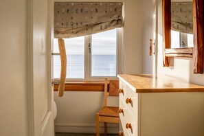Interior - Rockhopper Cottage | Lower Largo (Lower Largo)