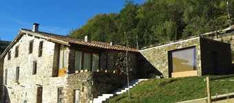 Rural House "Cal Masover de Rocabruna".