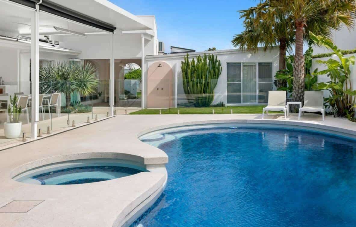 House | 5 bedrooms