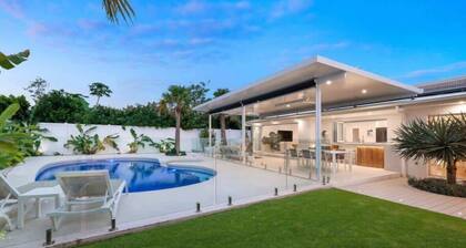 Casa Palma in Mermaid Waters