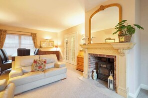 3 habitaciones y escritorio 