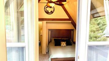 3 chambres, fer et planche Ă repasser, Wi-Fi, draps fournis