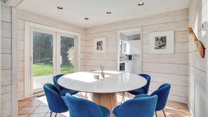 Dining - Private East Hampton Retreat Near Georgica Beach & Pond (East Hampton)