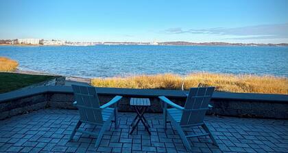 The Antique Coastal Retreat on New Haven Harbor